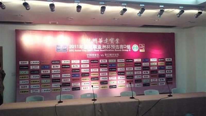 海报设计：纸张材质选择背后的秘密